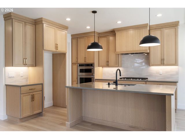 3525 N 11TH Cir, Ridgefield, WA 98642