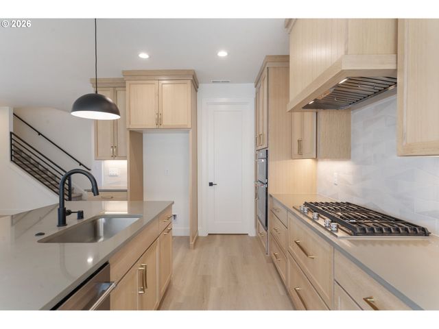 3525 N 11TH Cir, Ridgefield, WA 98642