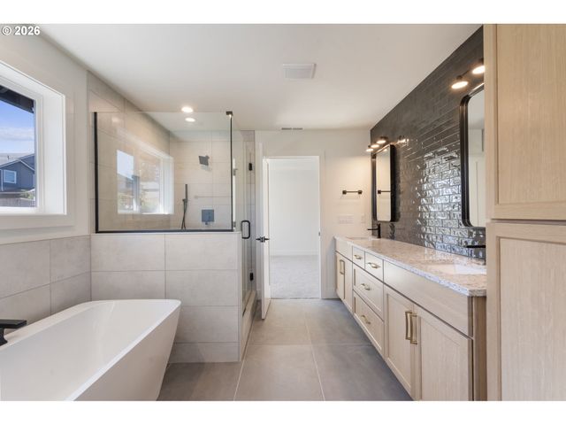 3525 N 11TH Cir, Ridgefield, WA 98642