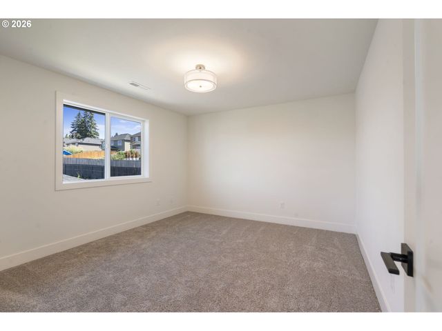 3525 N 11TH Cir, Ridgefield, WA 98642