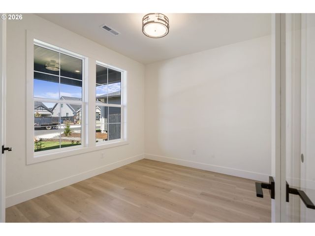 3525 N 11TH Cir, Ridgefield, WA 98642