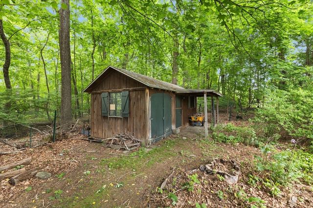 220 S Main St, Mansfield, MA 02048