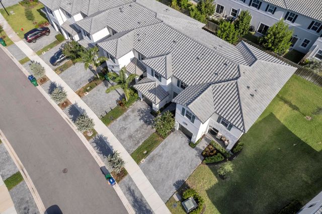 11881 NW 46th Street, Coral Springs, FL 33076