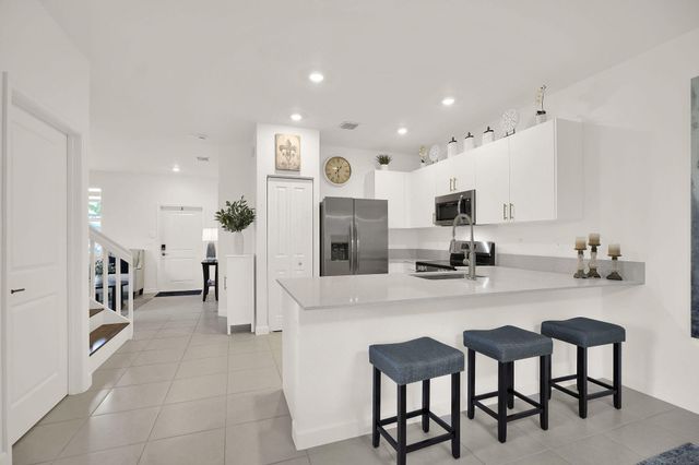 11881 NW 46th Street, Coral Springs, FL 33076