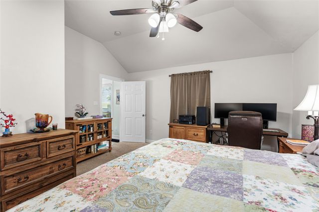 12625 Stuart Drive, Montgomery, TX 77356