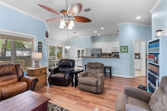 12625 Stuart Drive, Montgomery, TX 77356