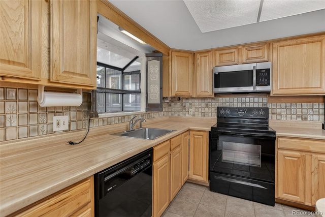 10576 Ura Lane, Northglenn, CO 80234