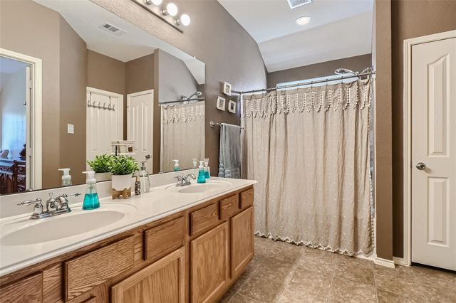 1213 Golden Eagle Court, Aubrey, TX 76227