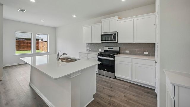 2033 Hearn Drive, Royse City, TX 75189