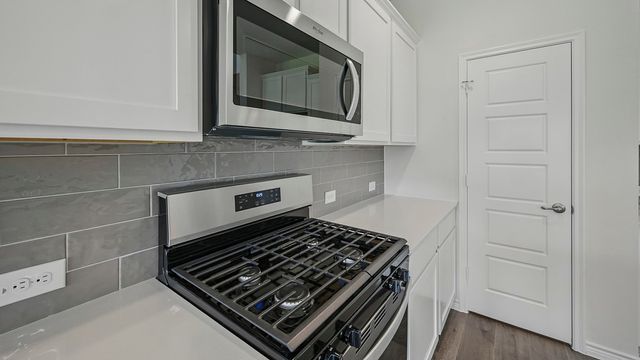 2033 Hearn Drive, Royse City, TX 75189