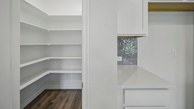 2033 Hearn Drive, Royse City, TX 75189