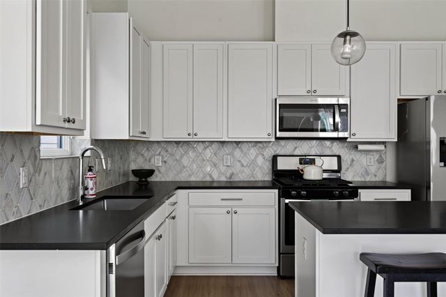 5708 Sutherlin RD 14, Austin, TX 78723