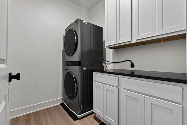 5708 Sutherlin RD 14, Austin, TX 78723
