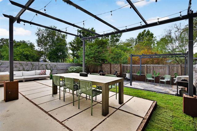 5708 Sutherlin RD 14, Austin, TX 78723