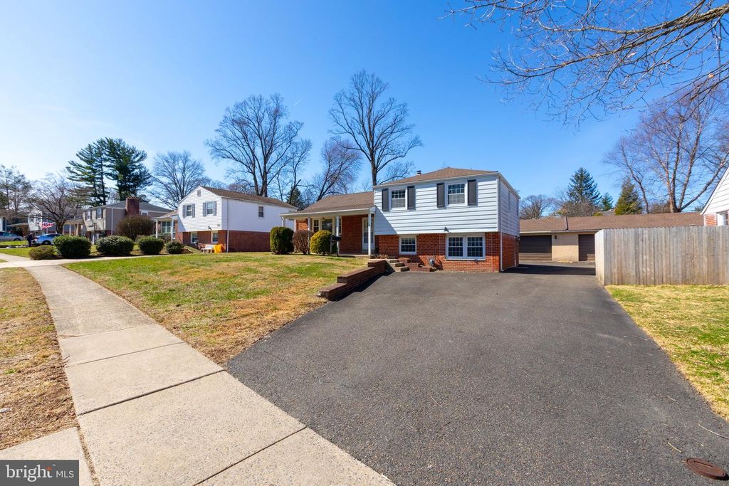 1509 E PLEASANT AVE, Glenside, PA 19038