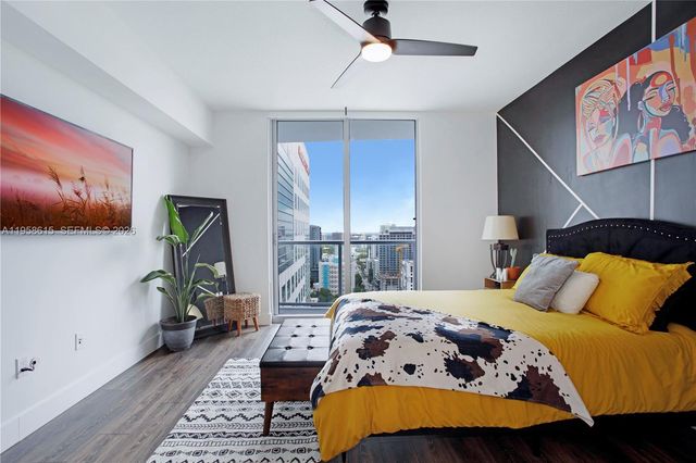 185 SW 7th St 2514, Miami, FL 33130