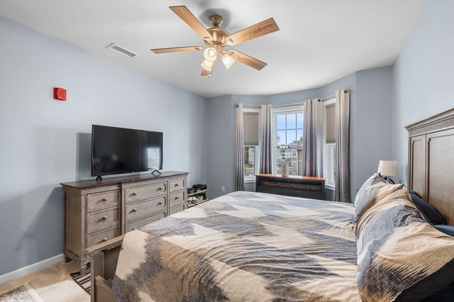 220 Martins Lndg 403, North Reading, MA 01864