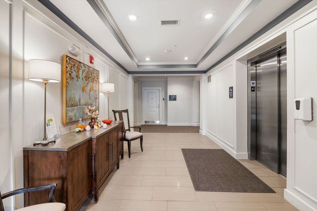 220 Martins Lndg 403, North Reading, MA 01864