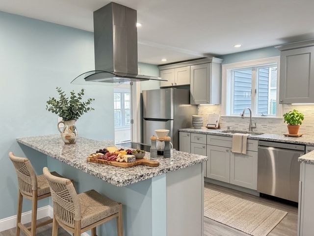 17 Mill Street Pl, Revere, MA 02151