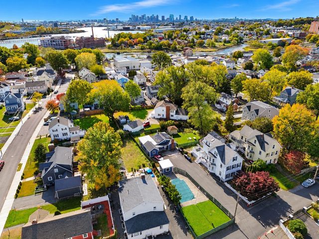17 Mill Street Pl, Revere, MA 02151