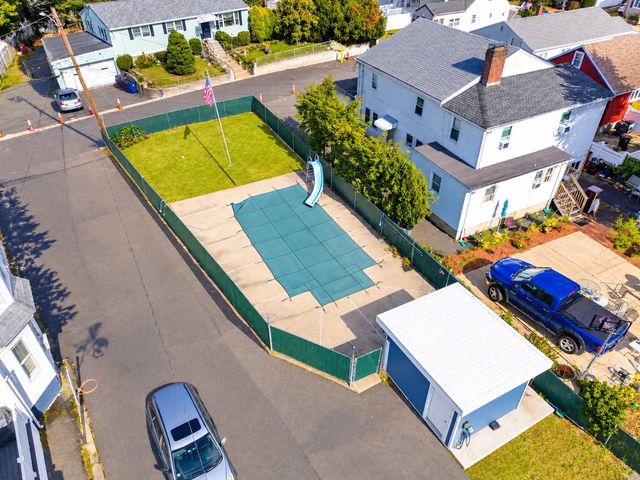 17 Mill Street Pl, Revere, MA 02151
