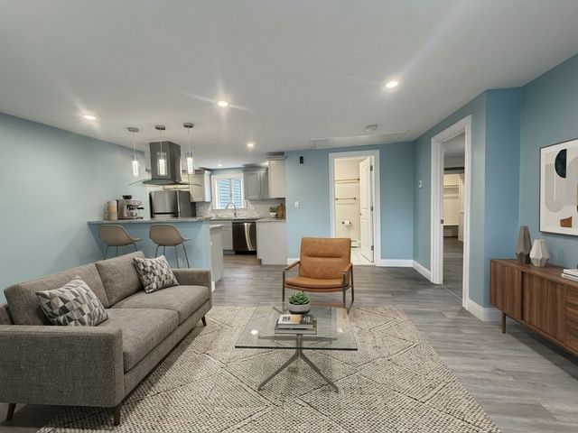 17 Mill Street Pl, Revere, MA 02151