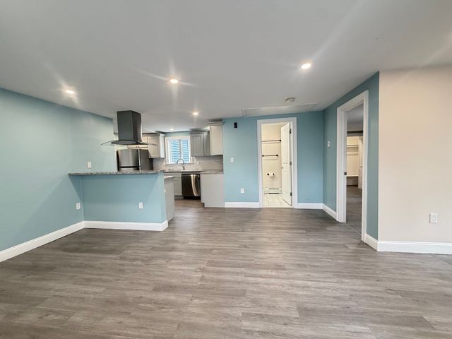 17 Mill Street Pl, Revere, MA 02151