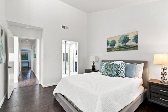 22890 Cricket Hill Road, Cupertino, CA 95014