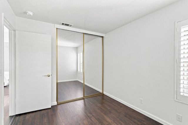 22890 Cricket Hill Road, Cupertino, CA 95014