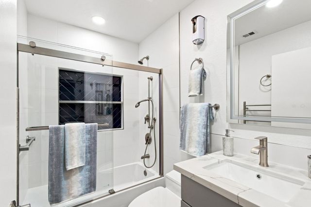 22890 Cricket Hill Road, Cupertino, CA 95014