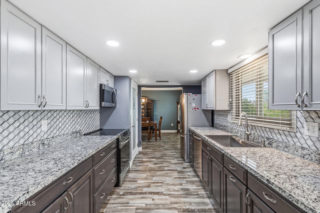 9735 W EDWARD Drive, Sun City, AZ 85351