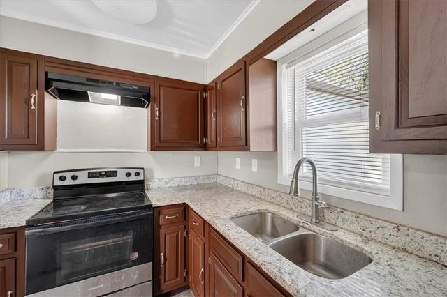 7205 Wabash Avenue, Kansas City, MO 64132