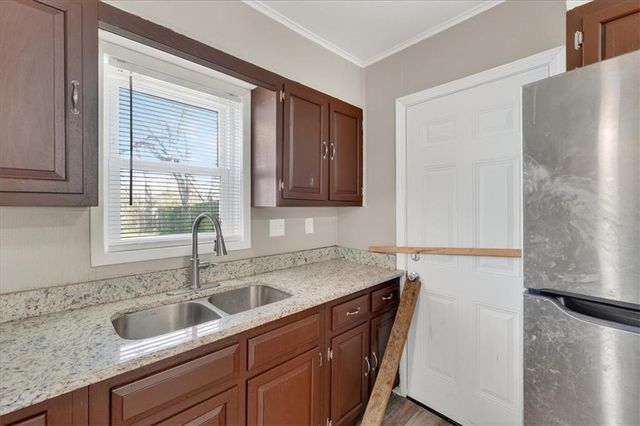 7205 Wabash Avenue, Kansas City, MO 64132