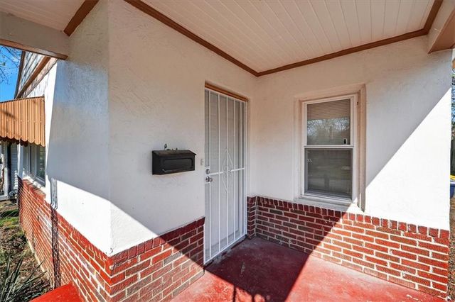 7205 Wabash Avenue, Kansas City, MO 64132