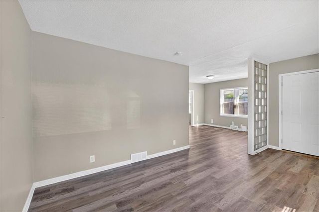 7205 Wabash Avenue, Kansas City, MO 64132