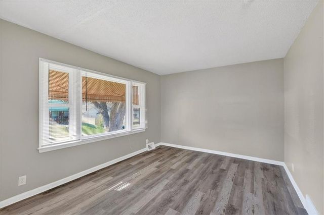 7205 Wabash Avenue, Kansas City, MO 64132