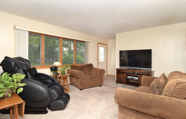 6312 Pierce Street NE, Fridley, MN 55432