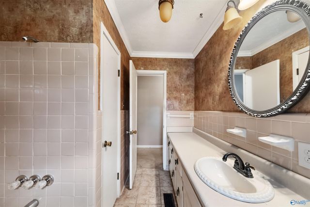 2580 Reeves Street, Hokes Bluff, AL 35903