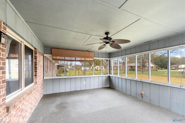 2580 Reeves Street, Hokes Bluff, AL 35903