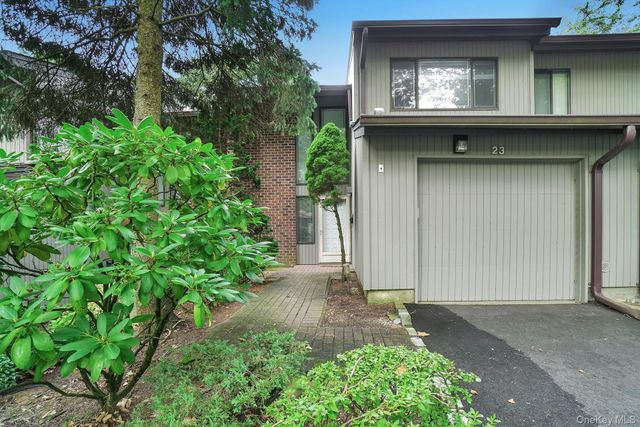 23 Meadowood Drive, Jericho, NY 11753