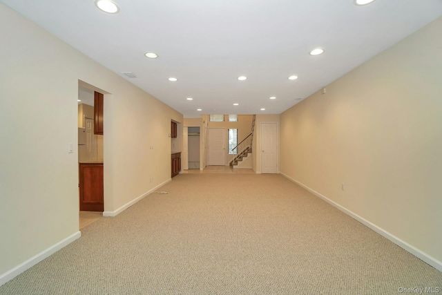 23 Meadowood Drive, Jericho, NY 11753