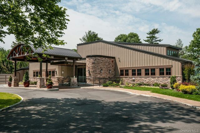 23 Meadowood Drive, Jericho, NY 11753