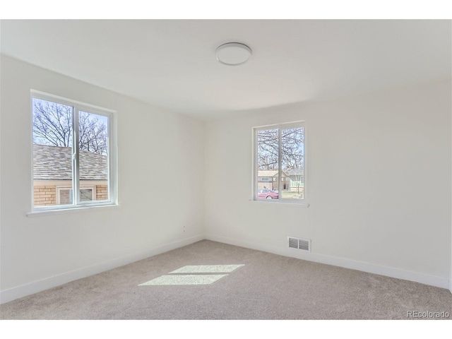 2060 Newland St, Edgewater, CO 80214