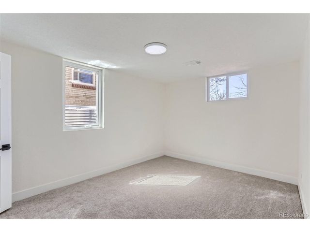 2060 Newland St, Edgewater, CO 80214