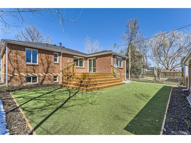 2060 Newland St, Edgewater, CO 80214