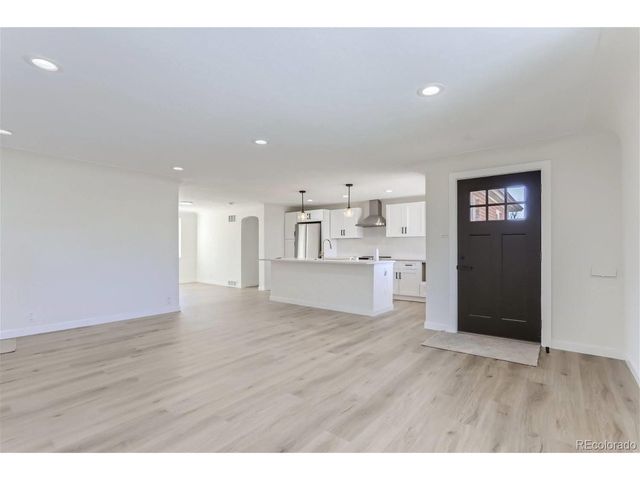 2060 Newland St, Edgewater, CO 80214