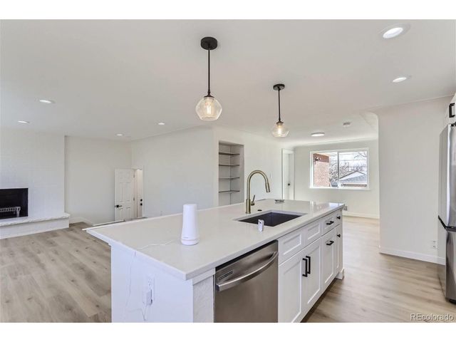 2060 Newland St, Edgewater, CO 80214