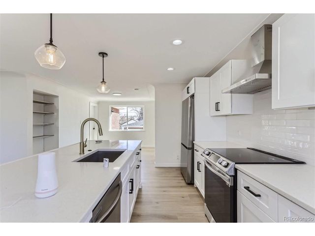 2060 Newland St, Edgewater, CO 80214