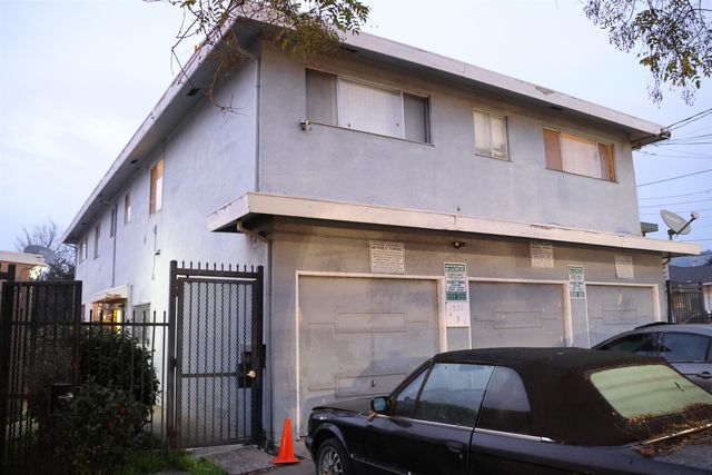 1927 82Nd Ave, Oakland, CA 94621