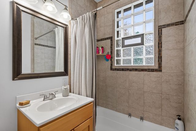 2827 & 2829 Pleasant Avenue, Minneapolis, MN 55408